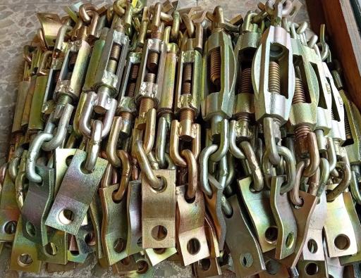 عکس فروشگاه لوازم یدکی تراکتور و روتیواتور فرزین