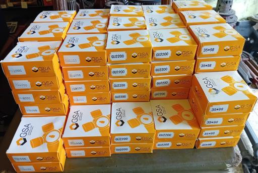 عکس فروشگاه لوازم یدکی تراکتور و روتیواتور فرزین