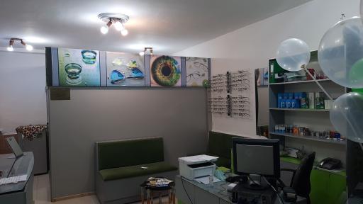 عکس بینایی سنجی و موسسه عینک روشنا