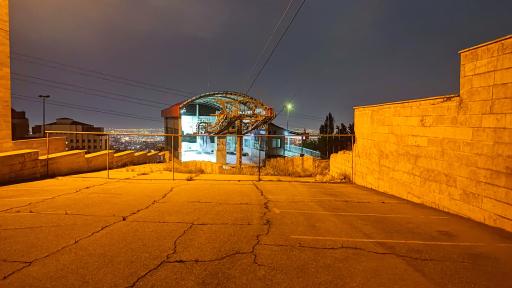 عکس تله‌کابین دانشگاه علوم و تحقیقات