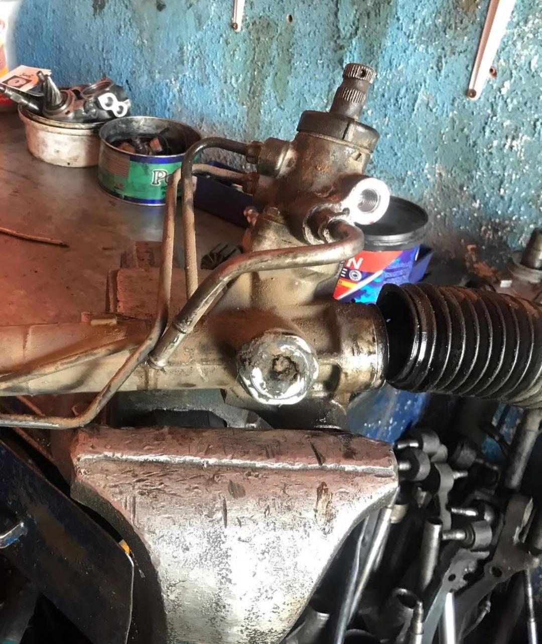 عکس خدمات هیدرولیک کاوسی 