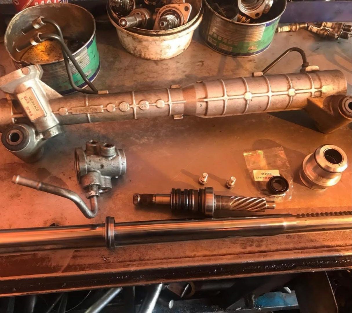 عکس خدمات هیدرولیک کاوسی 