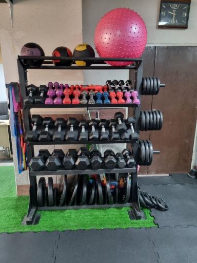 عکس باشگاه بدنسازی آبان