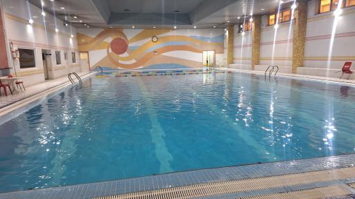 عکس استخر فجر دانشگاه شریعتی تهران