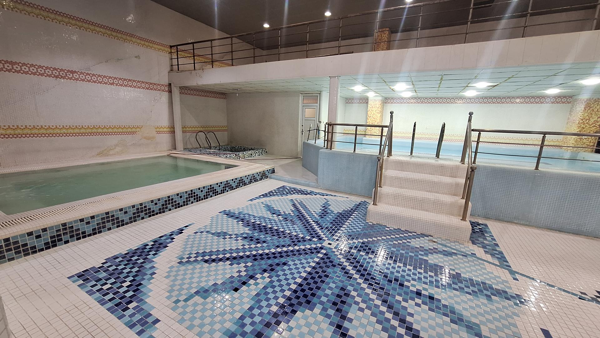 عکس استخر فجر دانشگاه شریعتی تهران