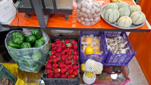 ارزانکده میوه و تره بار نوبرانه