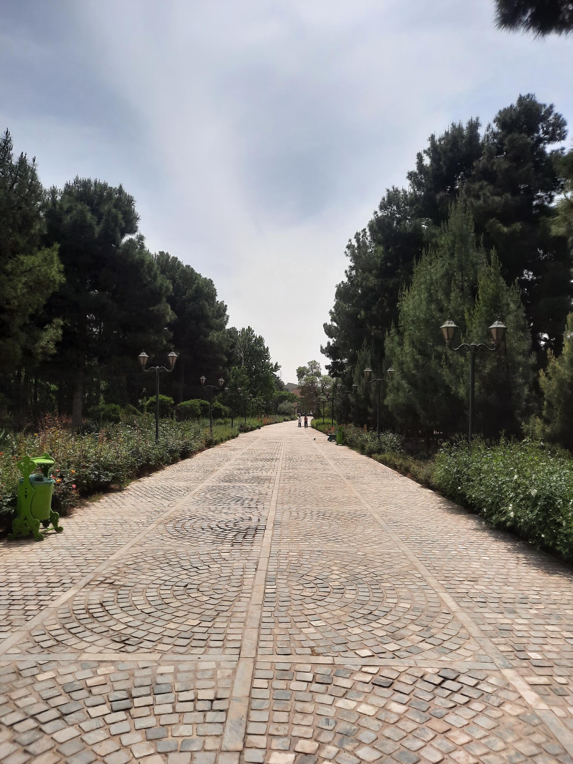 عکس بوستان سمن ها 