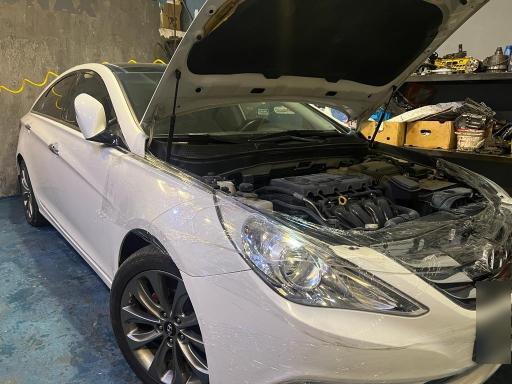 عکس تعمیرگاه شبانه روزی گیربکس لند 