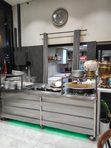 عکس طباخی ۲۴ساعته توسکا