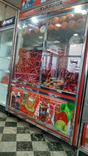 عکس فست فود طاها