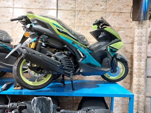 عکس فروشگاه موتورسیکلت تقوی