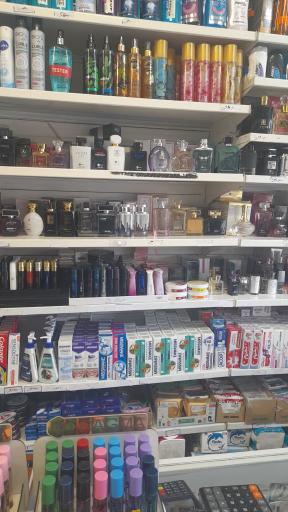 عکس فروشگاه شوینده بهداشتی طلایی