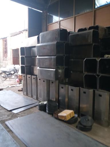 عکس کارگاه آبگرمکن سازی کنعانی