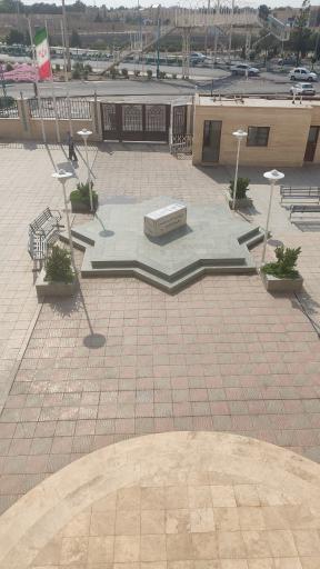 عکس مدرسه علمیه مدینه العلم کاظمیه یزد