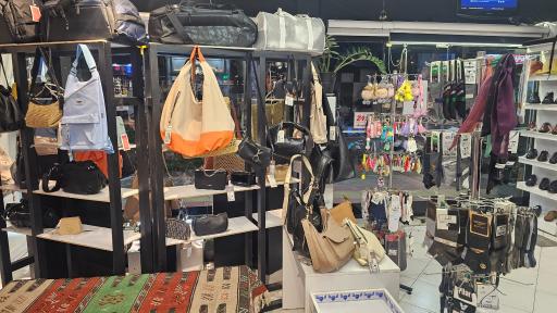 عکس نیلا چرم