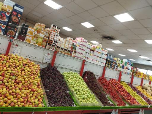 عکس بازار میادین میوه و تره بار شهرداری ونک