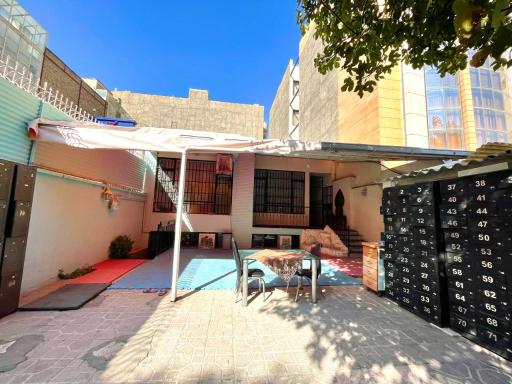 عکس سالن مطالعه لیان