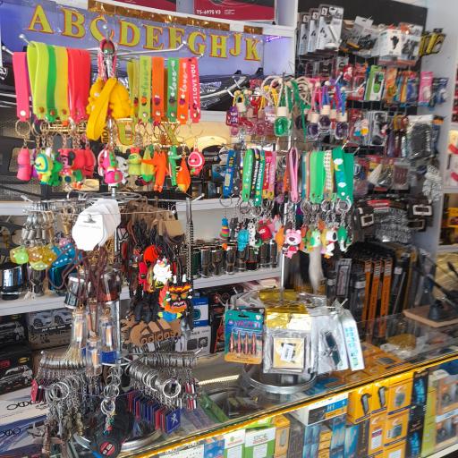 عکس فروشگاه طهران اسپرت