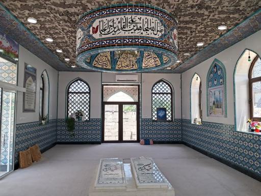 عکس حرم مطهر شهدای گمنام کوری حیاتی 