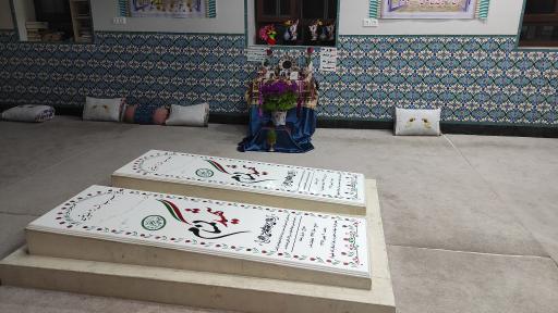 عکس حرم مطهر شهدای گمنام کوری حیاتی 