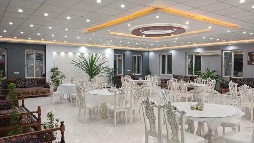 عکس تالار بهارستان