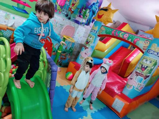 عکس خانه بازی