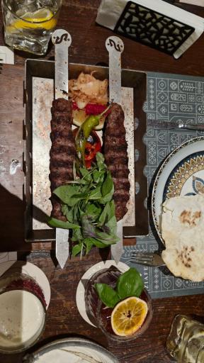 عکس کافه رستوران ضیافه