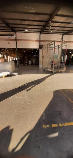 عکس انبار دیجی کالا