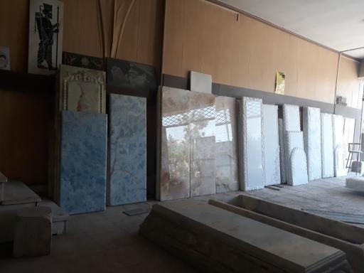 عکس سنگ مزار امیر