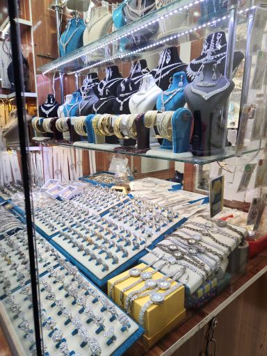 عکس نقره فروشی حمیدی اصل