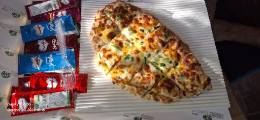 عکس رستوران راه چوبی