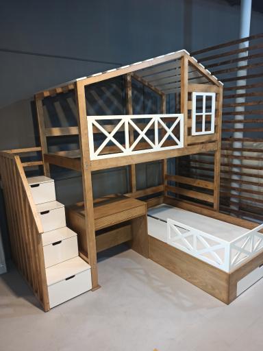 عکس بیکا چوب