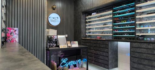 عکس عینک آیسان