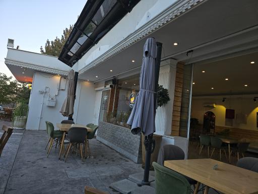 عکس کافی‌شاپ خانه کیک