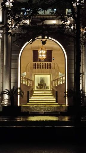 عکس برج پاسداران