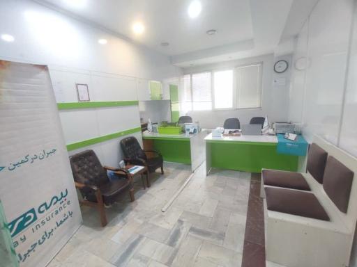 عکس نمایندگی بیمه دی