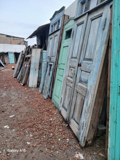 عکس درب و پنجره چوبی