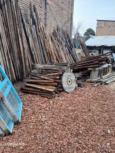 عکس درب و پنجره چوبی