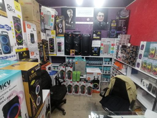 عکس فروشگاه سناتور عمده لوازم جانبی موبایل و اسپیکر