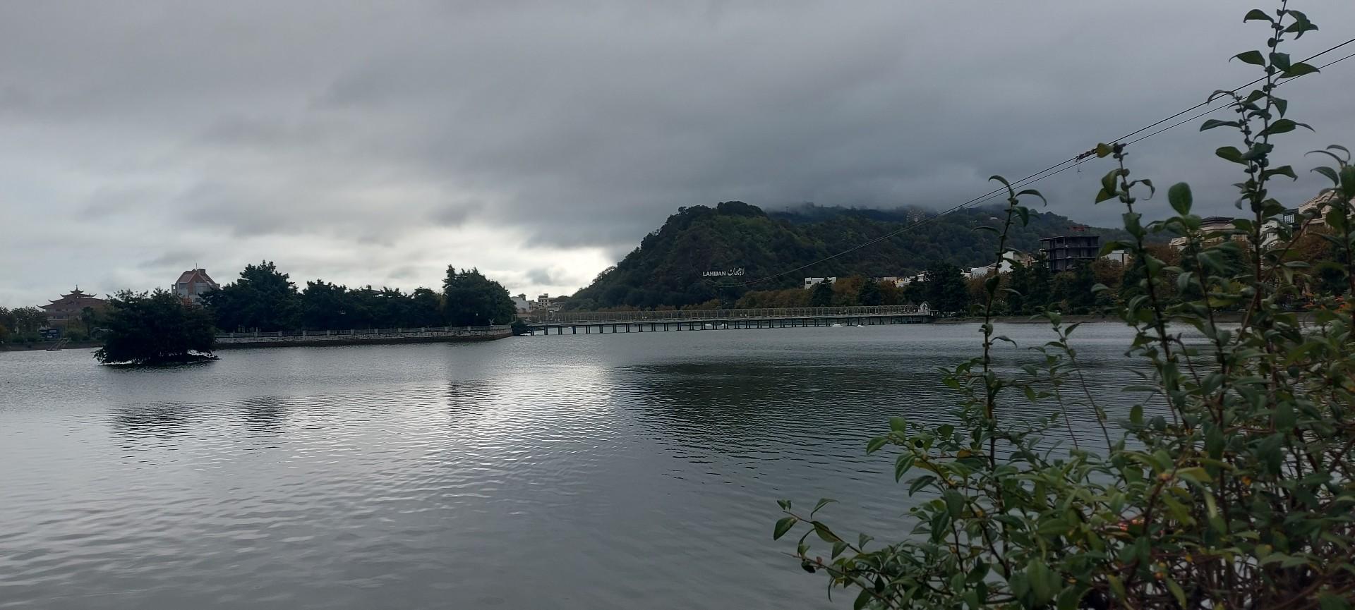 عکس دریاچه  لاهیجان