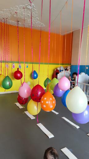 عکس مهدکودک و پیش دبستانی پادهانیس