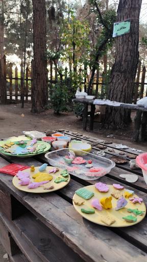 عکس مهدکودک و پیش دبستانی پادهانیس