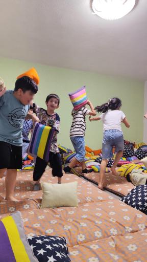 مهدکودک و پیش دبستانی پادهانیس