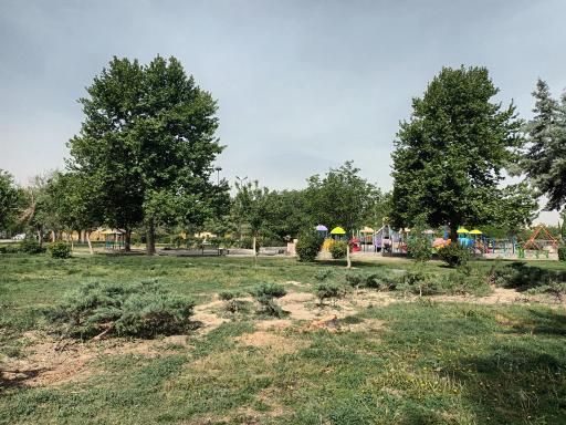 عکس دریاچه پارک قائم