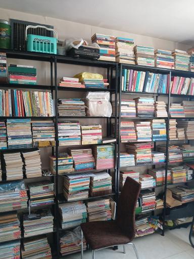عکس کتاب فروشی خرید و فروش کتاب دست دوم