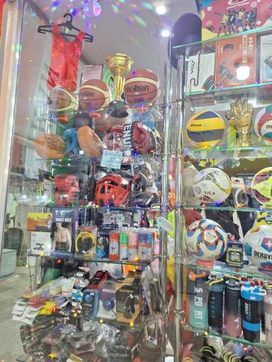 فروشگاه لوازم ورزشی ایمان