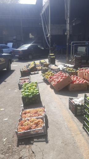 عکس میدان میوه و تره بار شهرداری (صارمیه)