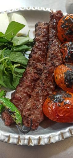 عکس کبابی سرای عزیز