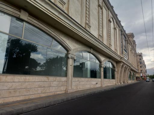 عکس مرکز خرید روماک مال