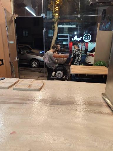 عکس سیگار و قهوه فروشی لوماری